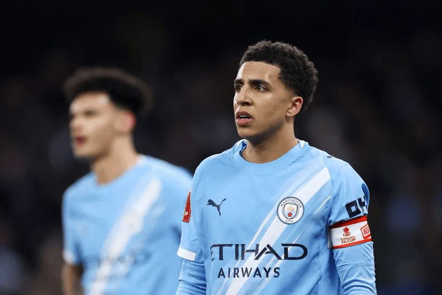 开云app-ESPN：里科-刘易斯在曼城经历了沮丧赛季，将探索离队的选择